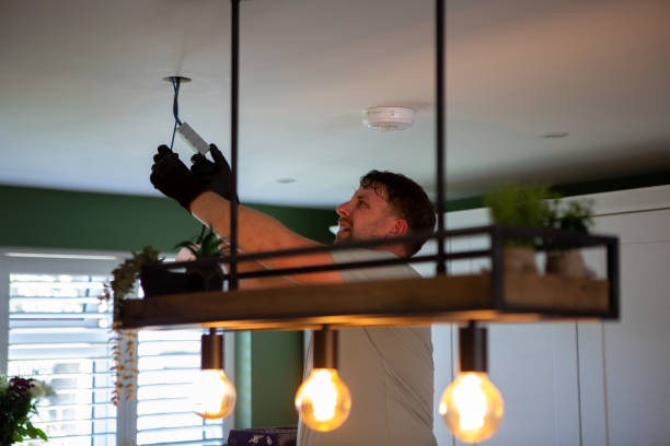 Professional Electrician in AR